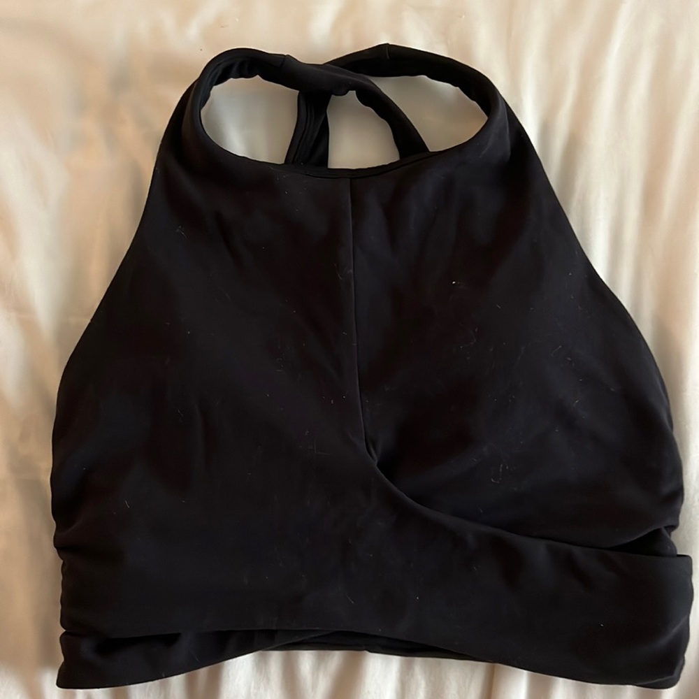 lululemon black size 04 sports bra